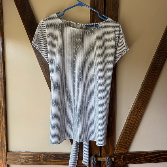 Striped Black and White Women's Top - Picture 3 of 5